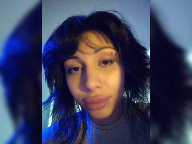 Tinablackkk's BongaCams show and profile