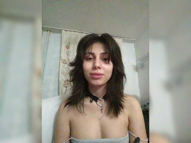 Tinablackkk's BongaCams show and profile