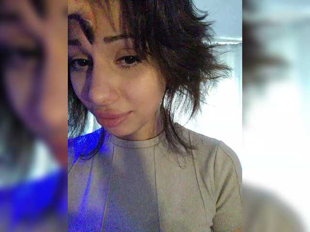 Tinablackkk's BongaCams show and profile