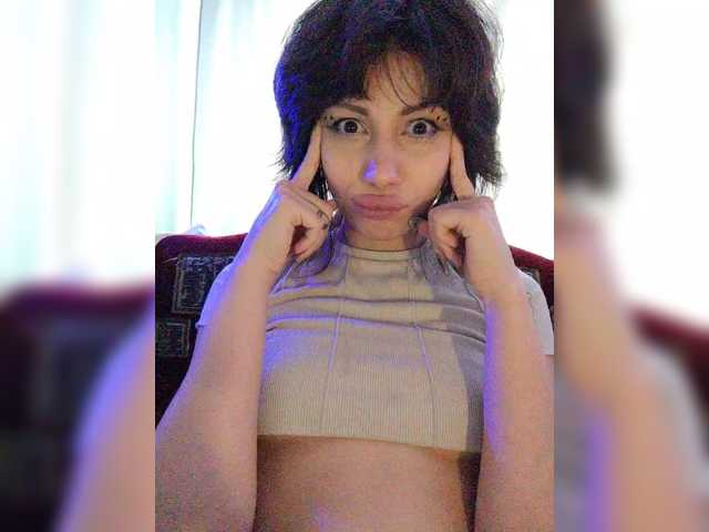 Tinablackkk's BongaCams show and profile