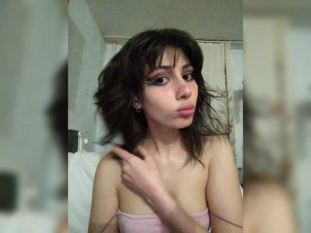 Tinablackkk's BongaCams show and profile