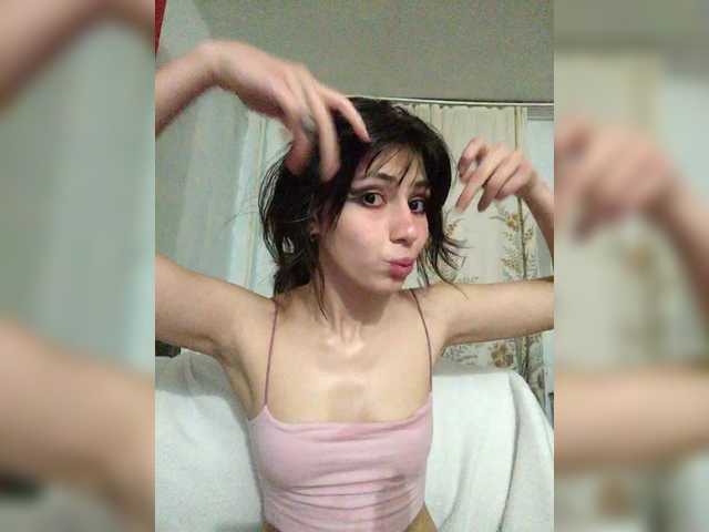 Tinablackkk's BongaCams show and profile