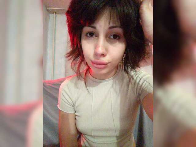 Tinablackkk's BongaCams show and profile