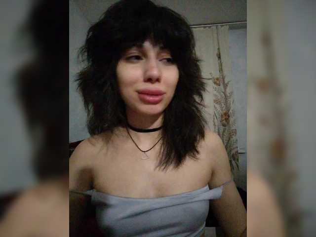 Tinablackkk's BongaCams show and profile