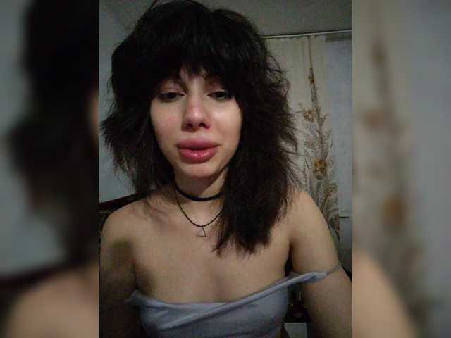 Tinablackkk's BongaCams show and profile