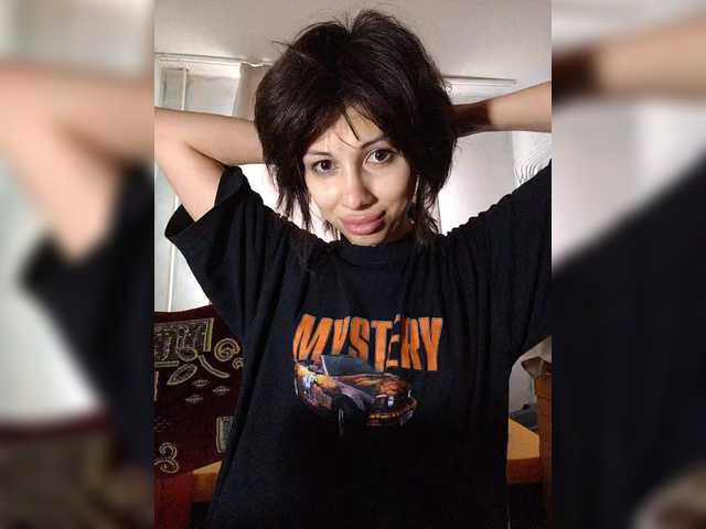 Tinablackkk's BongaCams show and profile