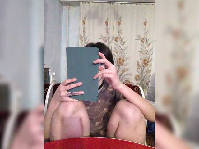 Tinablackkk's BongaCams show and profile