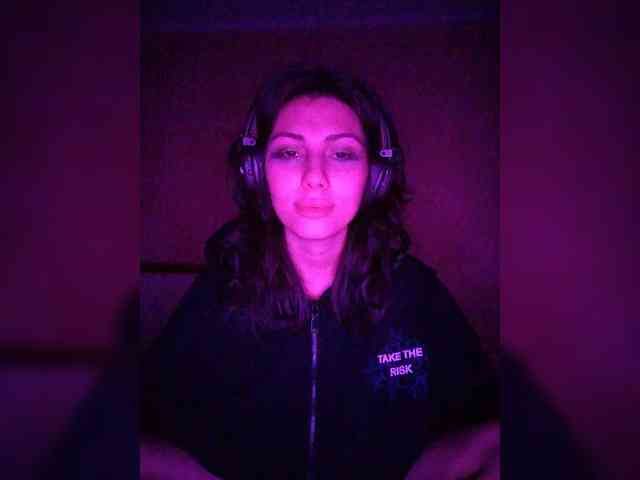 Tinablackkk webcam