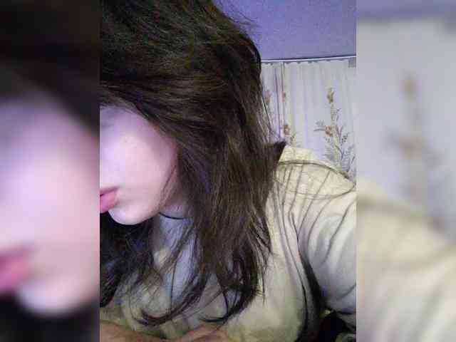 Tinablackkk Live Webcam on BongaCams