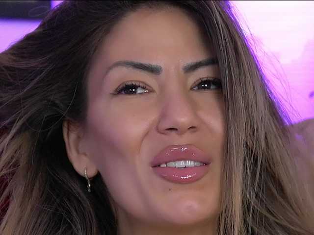 SophiaPotts's BongaCams show and profile