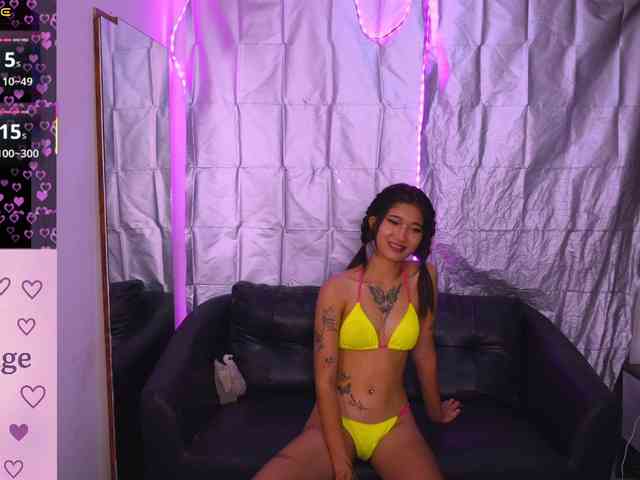 ThaiMasseuse18 webcam
