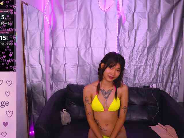 ThaiMasseuse18 webcam