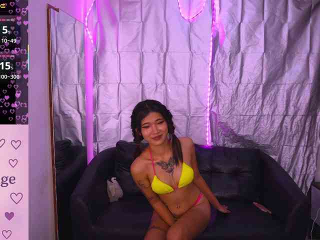 ThaiMasseuse18 webcam