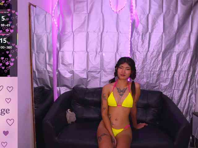 ThaiMasseuse18 webcam