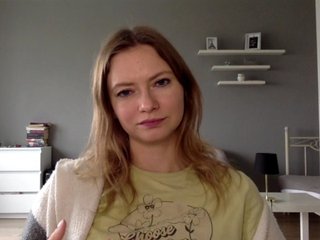 kissMillie Porn Show