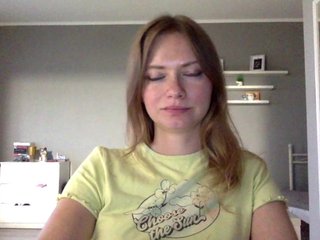 kissMillie Porn Show