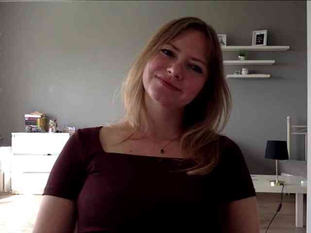 kissMillie webcam