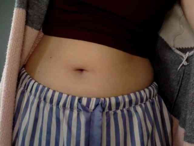 kissMillie webcam
