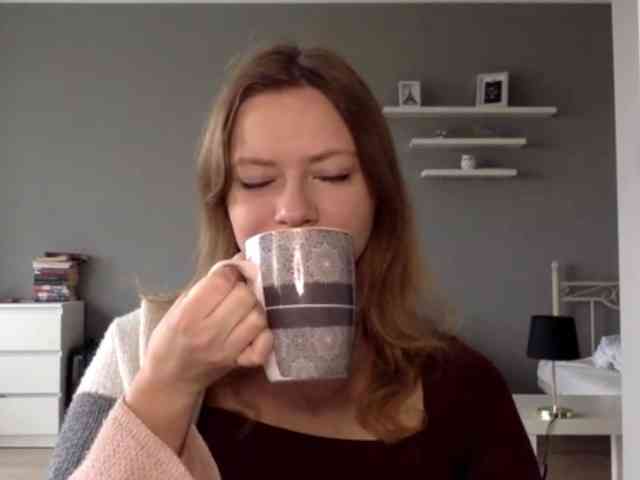 kissMillie webcam