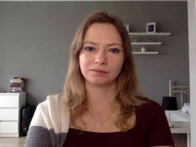 kissMillie webcam
