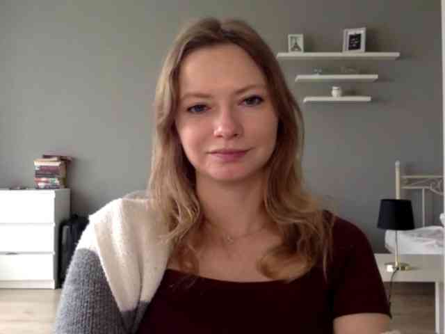 kissMillie webcam