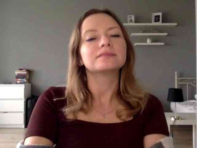 kissMillie webcam