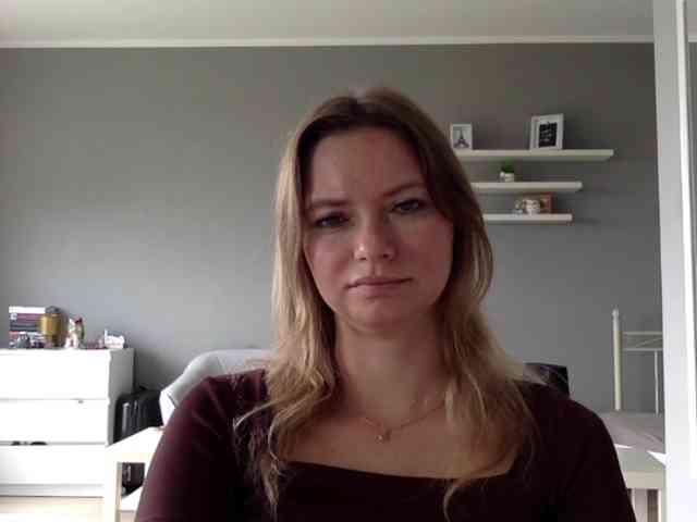 kissMillie webcam
