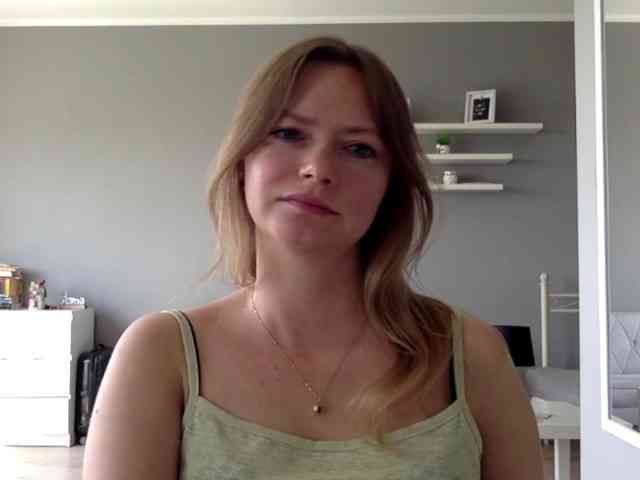 kissMillie webcam