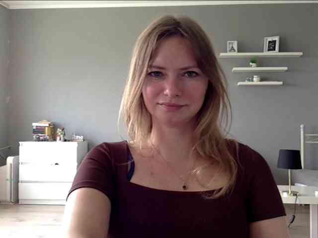 kissMillie webcam