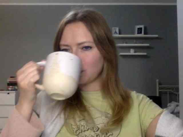 kissMillie webcam
