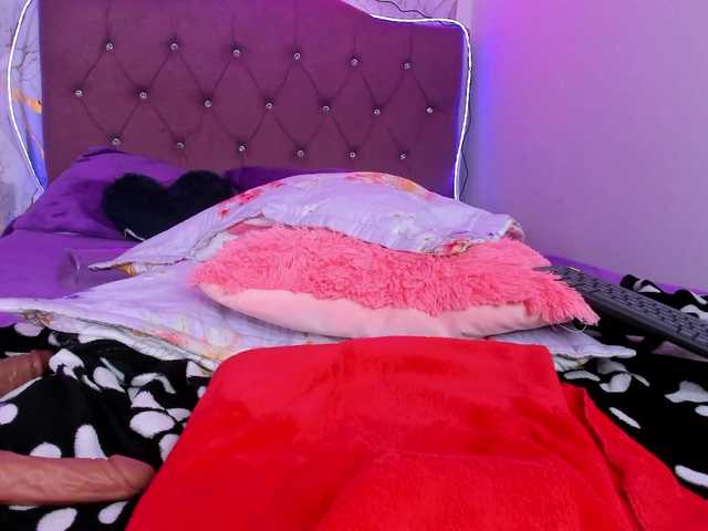 Aitana-star1's BongaCams show and profile