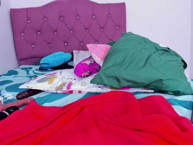 Aitana-star1's BongaCams show and profile