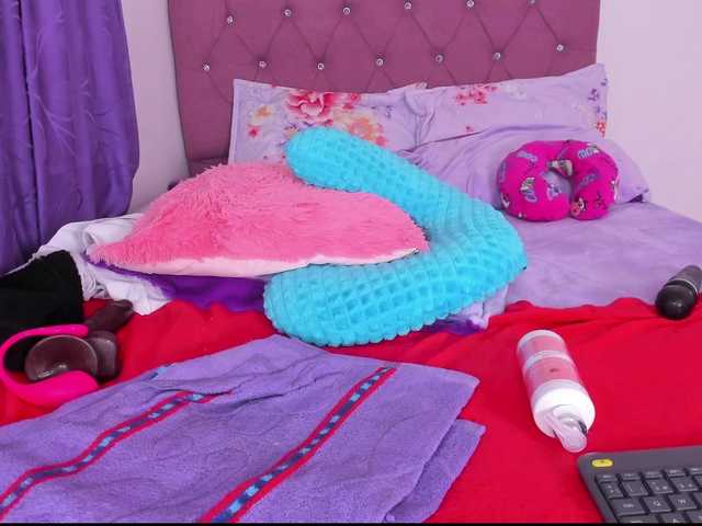 Aitana-star1's BongaCams show and profile