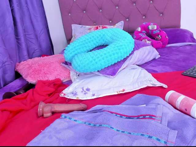 Aitana-star1's BongaCams show and profile