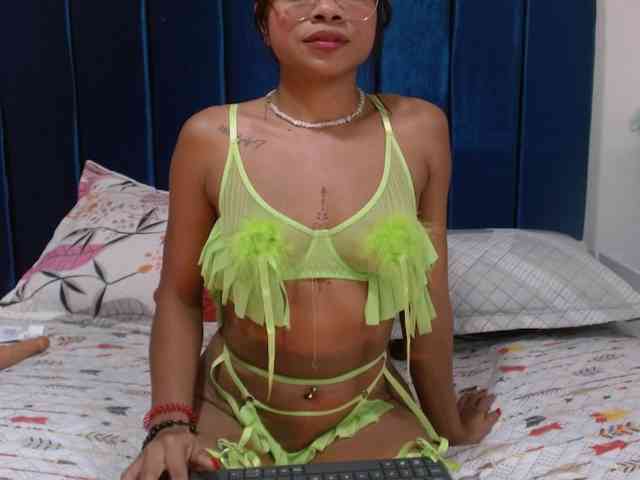 Aitana-star1 webcam