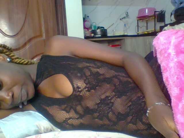 slimebony's BongaCams show and profile