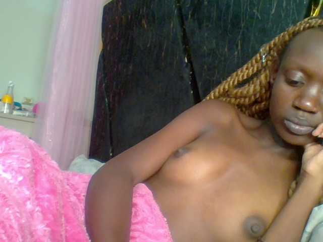 slimebony's BongaCams show and profile