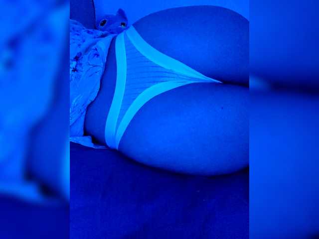 Georgina-Cross's BongaCams show and profile