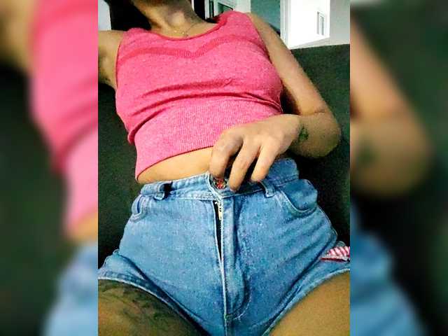 Georgina-Cross's BongaCams show and profile