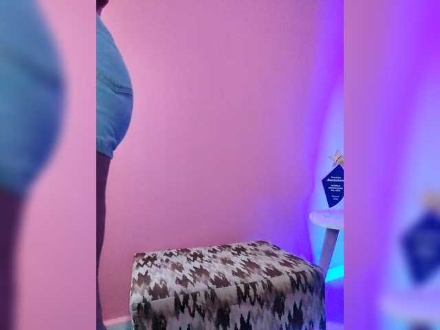 Georgina-Cross's BongaCams show and profile