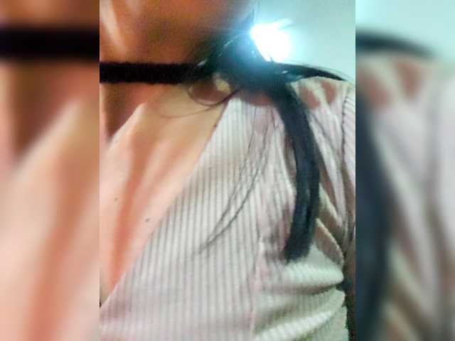 Georgina-Cross's BongaCams show and profile