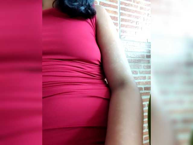 Georgina-Cross's BongaCams show and profile