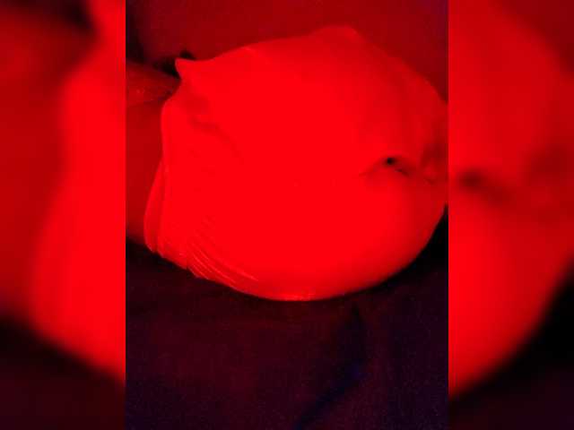 Georgina-Cross's BongaCams show and profile