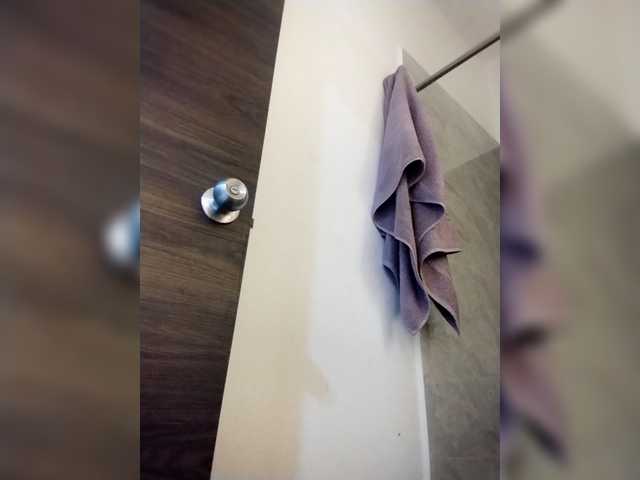 Georgina-Cross's BongaCams show and profile