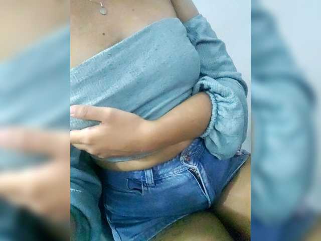 Georgina-Cross's BongaCams show and profile