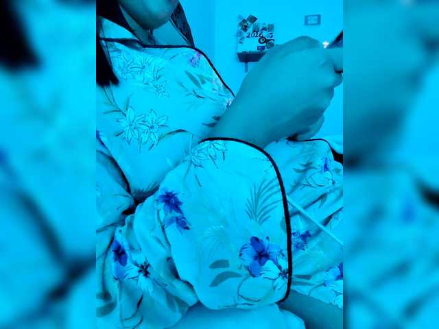 Georgina-Cross's BongaCams show and profile