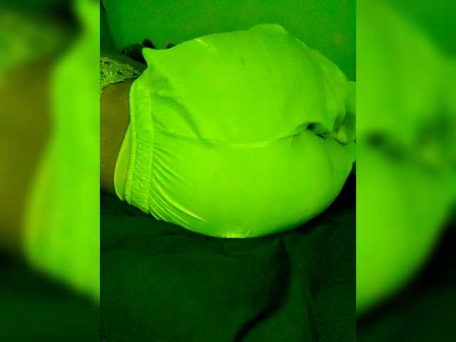 Georgina-Cross's BongaCams show and profile