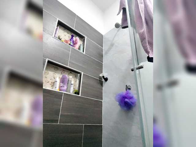 Georgina-Cross's BongaCams show and profile