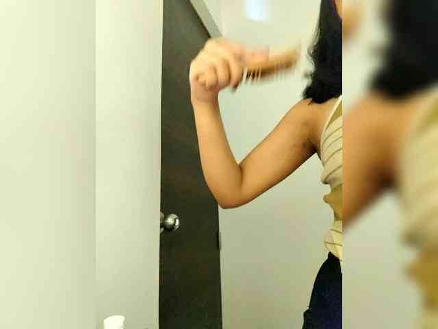 Georgina-Cross webcam