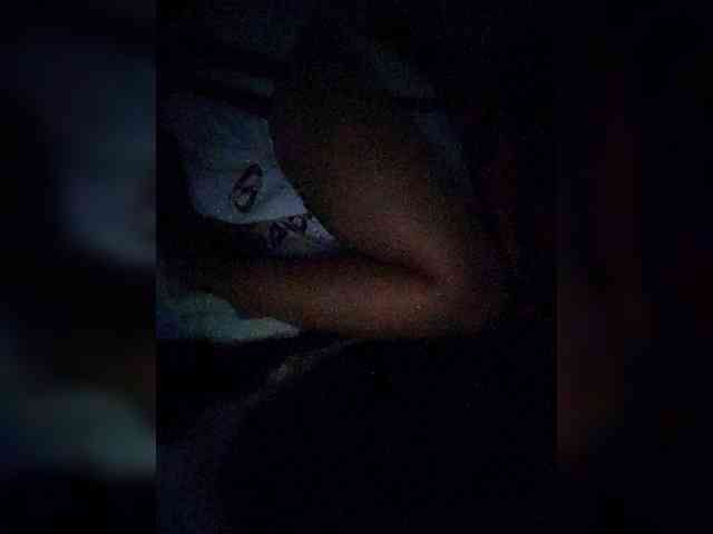 Georgina-Cross webcam